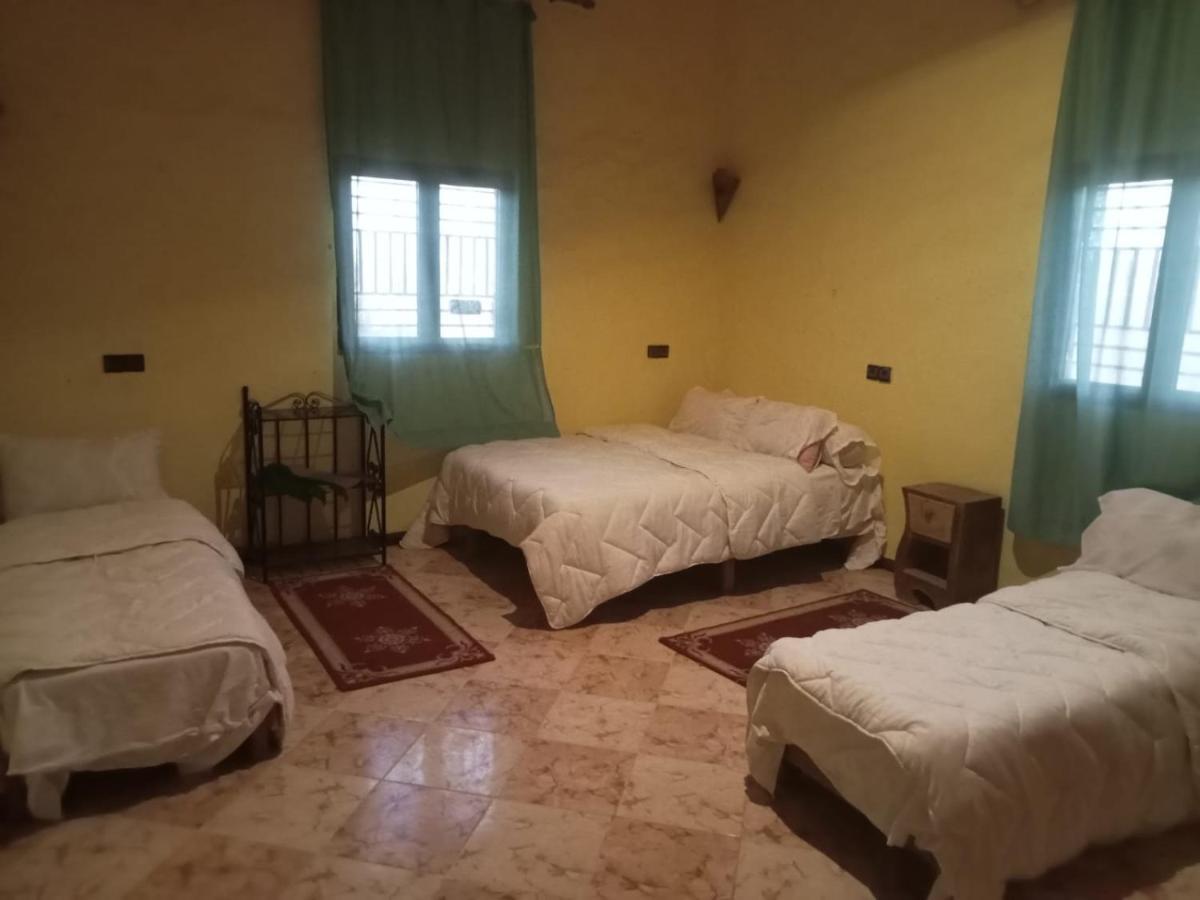 Riad Gnaoua Khamlia Merzouga Exterior foto